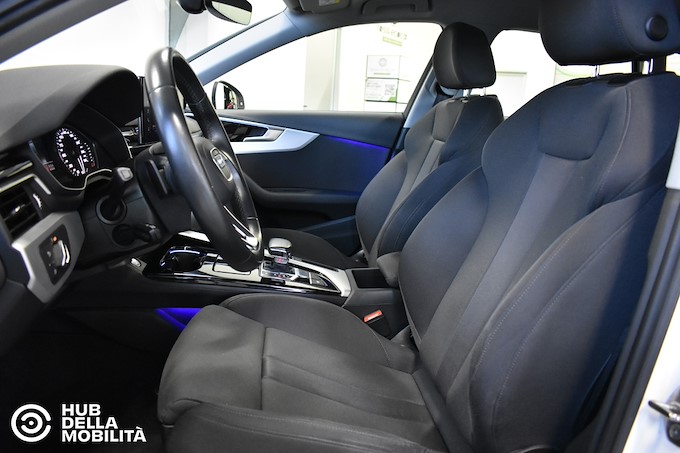 AUDI A4 Avant 40 g-tron S tronic